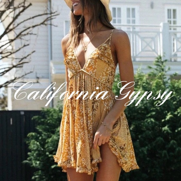 Boho Gypsy Chic Floral Mini Dress - Picture 3 of 12